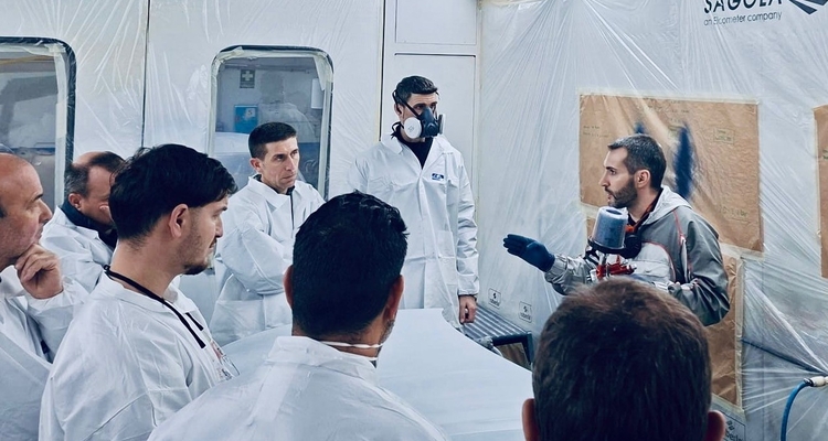 Sagola refuerza su compromiso con la formación en carrocería con una jornada técnica en Barcelona